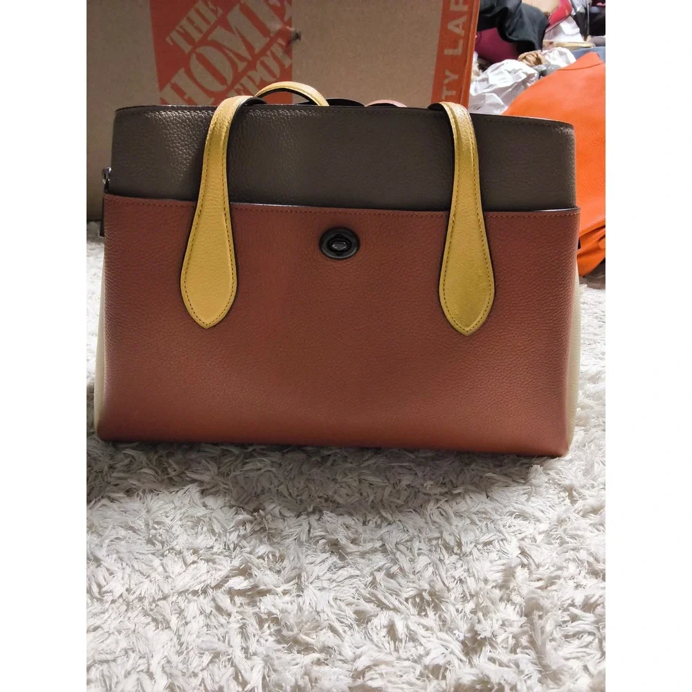 22.Coach Charlie Carryall 28 Colorblock Leather Handbag Rust Yellow 89088